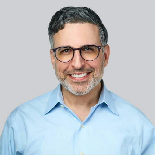 Photo of Joel Reyes, Sales Director at Global Solutions